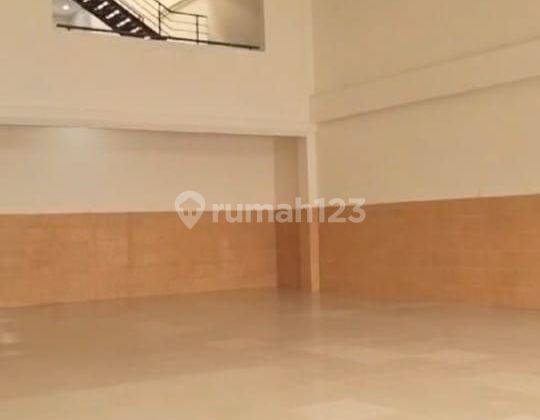 Tempat Usaha Di Sriwijaya Cocok Utk Kantor,showroom,leasing Dll 2