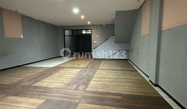 For Rent: Batununggal Indah Raya, Suitable for Offices, Banks, etc.