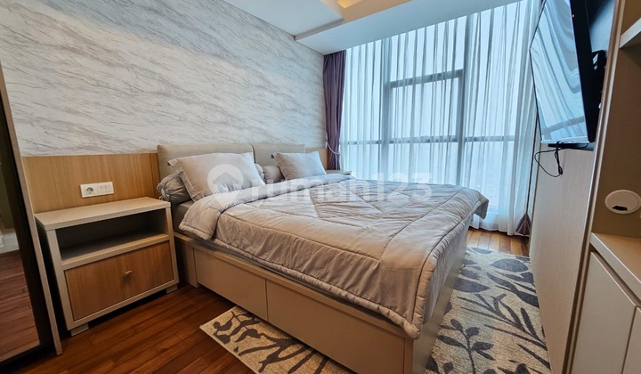For Sale, Luxurious 2-Bedroom, 2-Bathroom Fully Furnished Apartment at Casa Grande Residence, Kota Kasablanka. 2