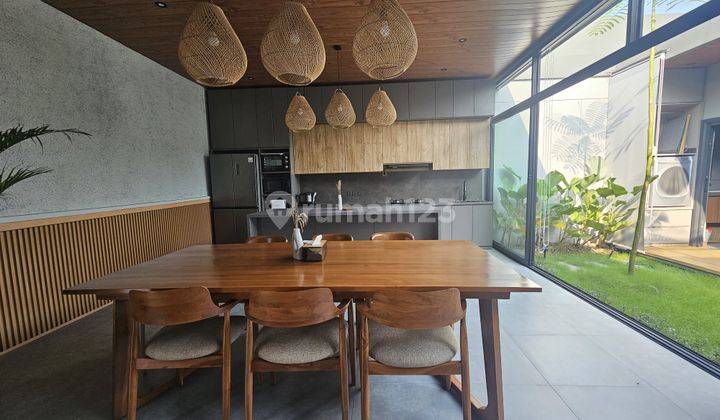 Rumah Estetik Fully Furnished Rapih Siap Huni Tinggal Bawa Koper 2