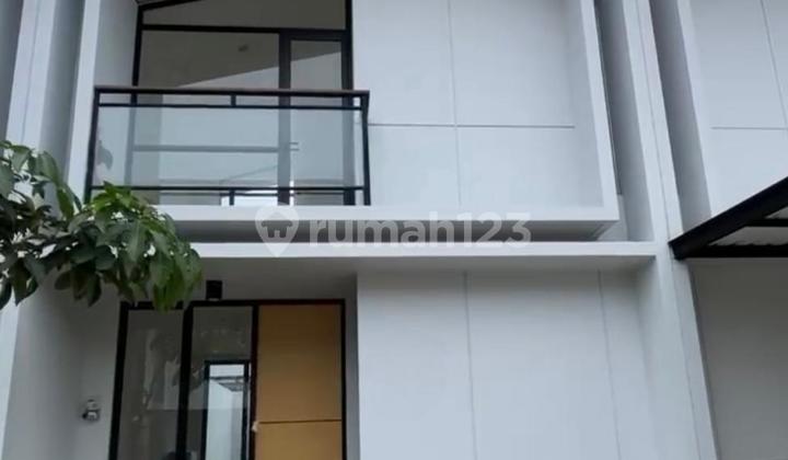 Dijual Rumah Cendana Icon, Karawaci Minimalis Modern Dijual Rumah Cendana Icon, Karawaci Minimalis Modern