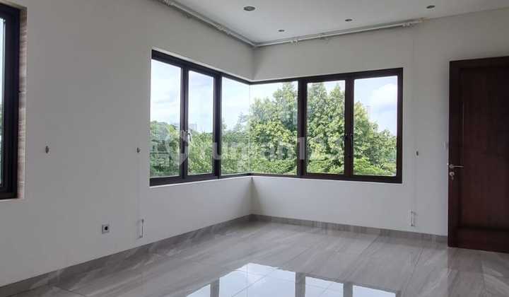 Luxury House Serenade Lake Gading Serpong Lokasi Terbaik .yl 25