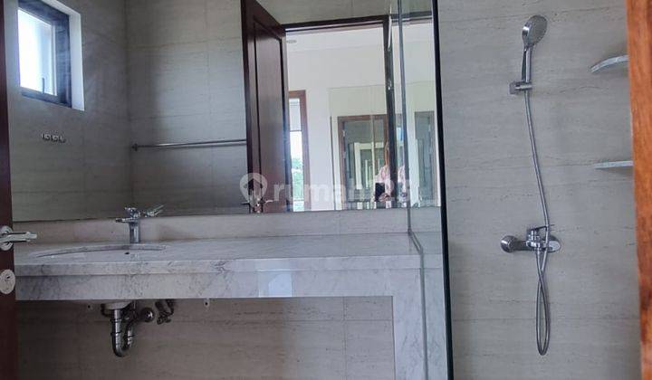 Luxury House Serenade Lake Gading Serpong Lokasi Terbaik .yl 32
