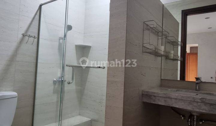 Luxury House Serenade Lake Gading Serpong Lokasi Terbaik .yl 41