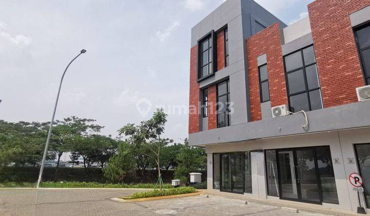 For Rent Ruko Yc Hub Bsd City Hoek 3 Lantai Hadap Jl Raya .yl 4