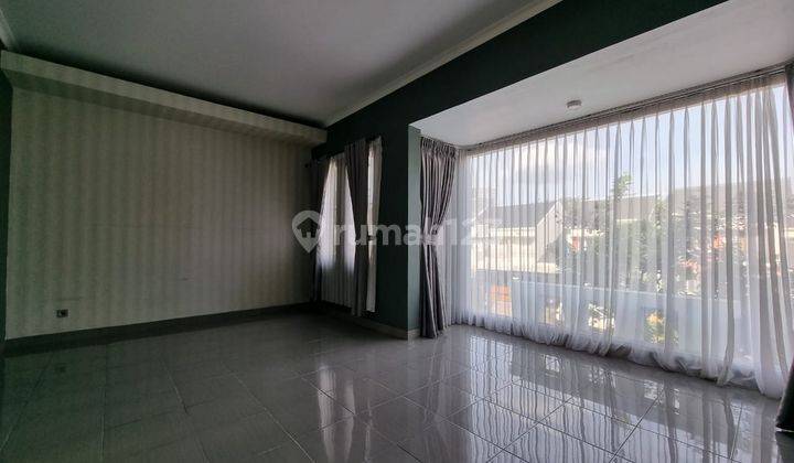 Murah Rumah Mewah Lokasi Sangat Strategis Di Delatinos Bsd 4