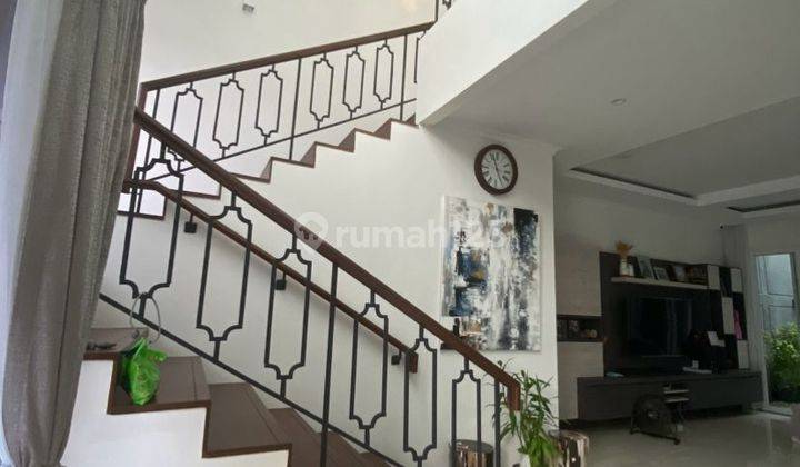 Dijual Secepatnya Rumah Mewah Kondisi Bagus di Greenwich Bsd City 2