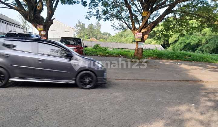 For Sale Freehold Land Plot in Villa Melati Mas 1000m² Great Location