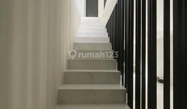 Dijual Rumah Bagus Hook Baru Renovasi Di Kencana Loka Bsd 2