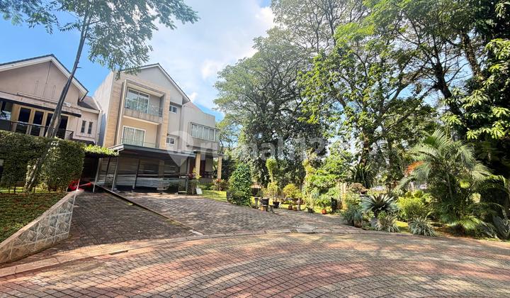 DELATINOS HOUSE BSD Luxury Design Exclusive Area Very Serene DELATINOS HOUSE BSD Luxury Design Exclusive Area Very Serene