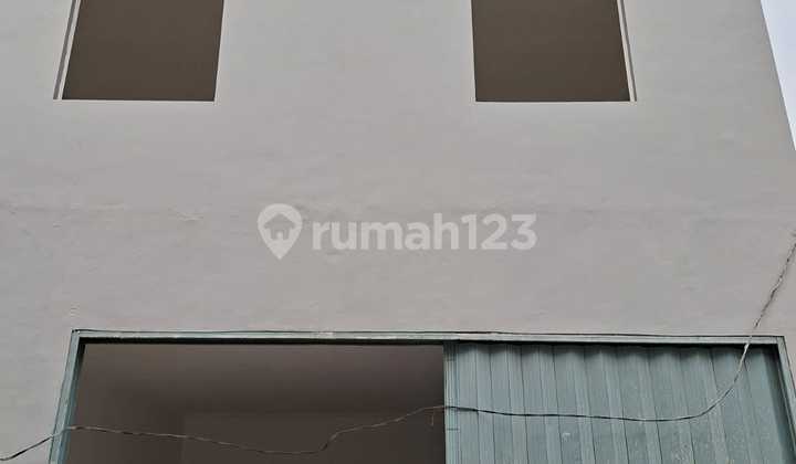 For Rent Warehouse Jl. Jombang Raya Bintaro Beside Main Road