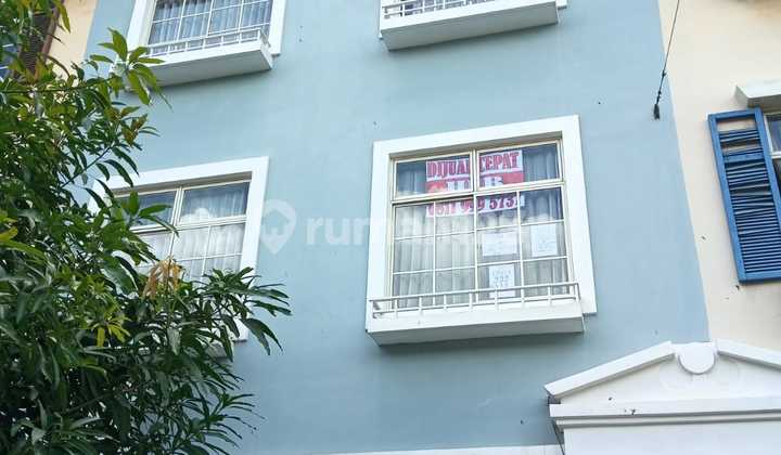 Dijual Cepat Town House di Lippo Karawaci Siap Huni Dijual Cepat Town House di Lippo Karawaci Siap Huni