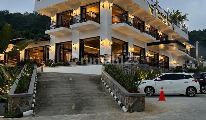 DIJUAL RESTO /CAFE MEWAH , SENTUL CITY CBD LOKASI SUPER STRATEGIS