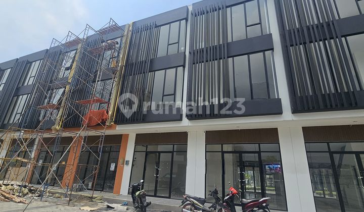 RUKO HAMPTON AVENUE GADING SERPONG LOKASI SANGAT STRATEGIS RUKO HAMPTON AVENUE GADING SERPONG LOKASI SANGAT STRATEGIS