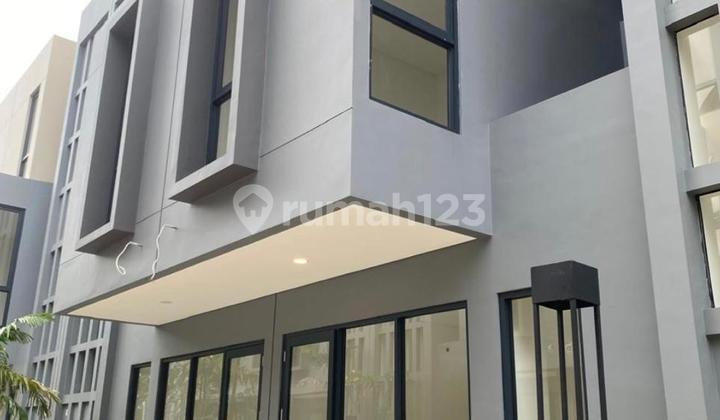 FOR RENT: DELREY RUKO BSD, STRATEGIC AREA, ALREADY BUSTLING FOR RENT: DELREY RUKO BSD, STRATEGIC AREA, ALREADY BUSTLING