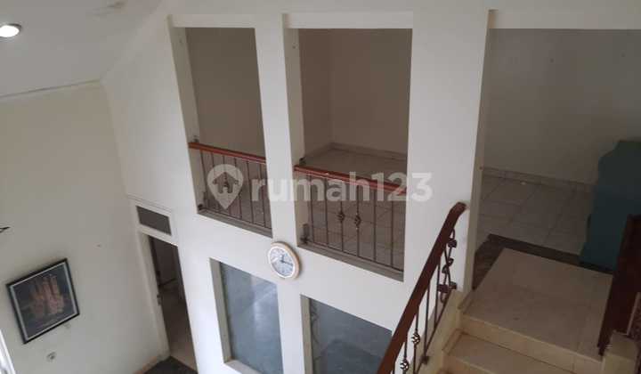 Rumah siap huni sangat asri di Taman Giri Loka BSD 2