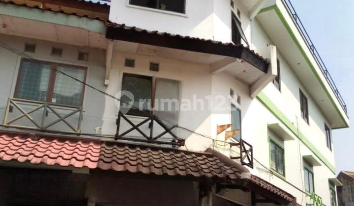 FOR SALE: RUKO IN BSD SECTOR 4, RENOVATED NEATLY, READY TO USE