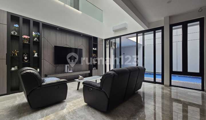Brand New Luxury Tropical Modern Classic House Alam Sutera Brand New Luxury Tropical Modern Classic House Alam Sutera