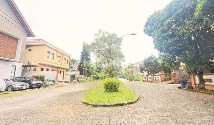 Rumah Dijual Lippo Village Karawaci Tangerang Lokasi Premium 2