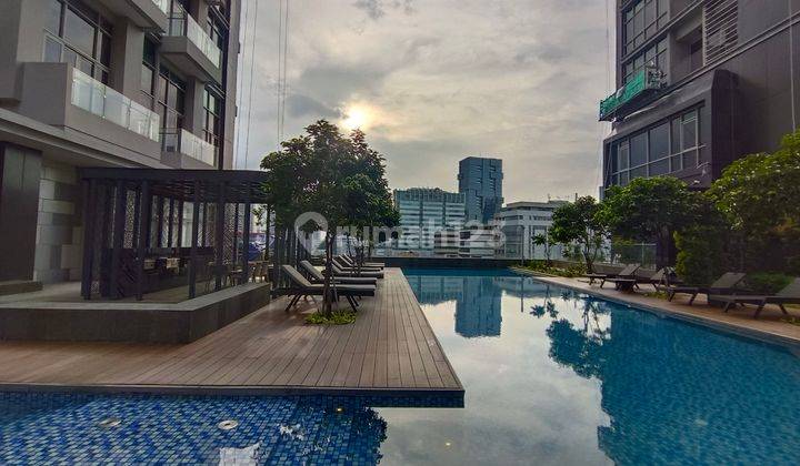 kolam renang stature jakarta pusat