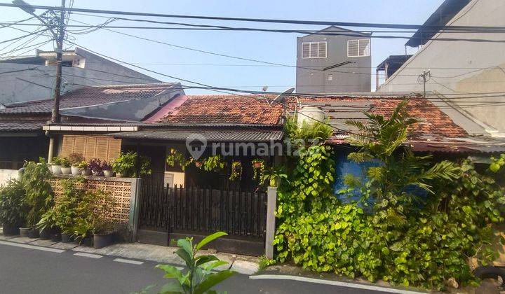 Rumah Benhil di Jakarta Pusat 2