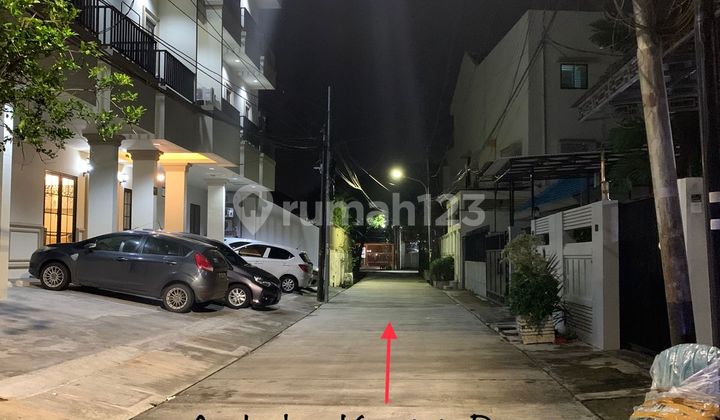 Rumah Modern di Kartini, Jakarta Pusat Rumah Modern di Kartini, Jakarta Pusat