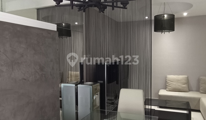 Beautiful Sudirman Park Apartment 2