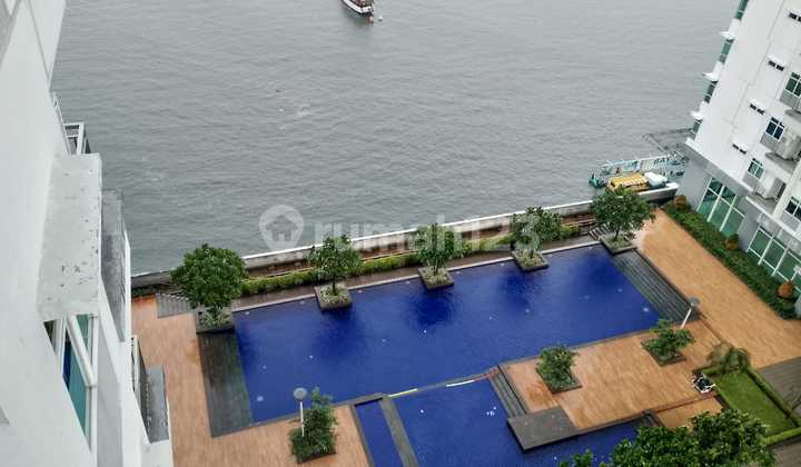 For Rent: Green Bay Condominium 2