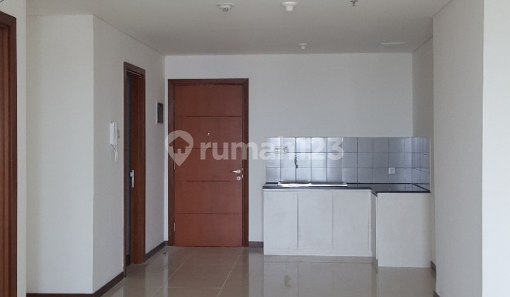 For Rent Green Bay Pluit Apartment 2 BR Unfurnished Nice