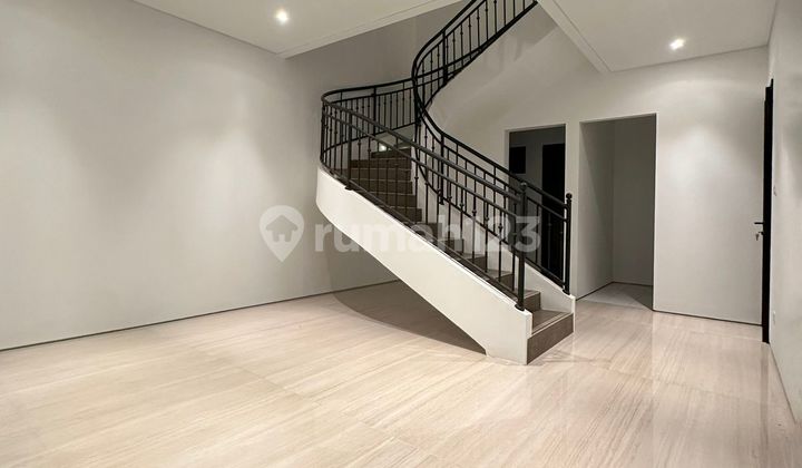 Rumah Muara Karang, Jakarta Utara Bagus Unfurnished SHM 2