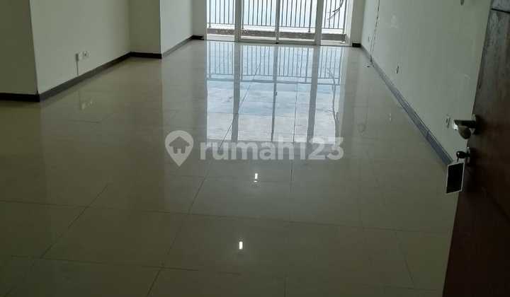 DI SEWAKAN Penthouse Condominium Green Bay