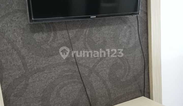 Green Bay Pluit Furnished 1 BR Apartment