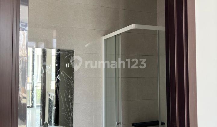 Rumah Pik 2 Unfurnis, 2 Lantai Rumah Pik 2 Unfurnis, 2 Lantai