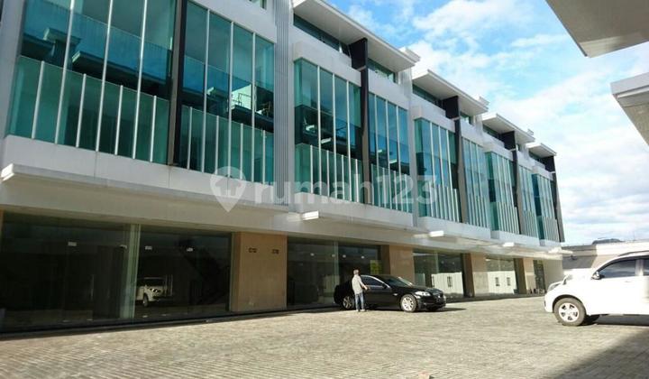 Ruko Renovasi Siap Pakai Ruko Renovasi Siap Pakai