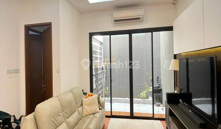  Rumah Semi Furnished Bagus SHM - Sertifikat Hak Milik di Cluster Grand Trevista Rempoa  , Rempoa 2