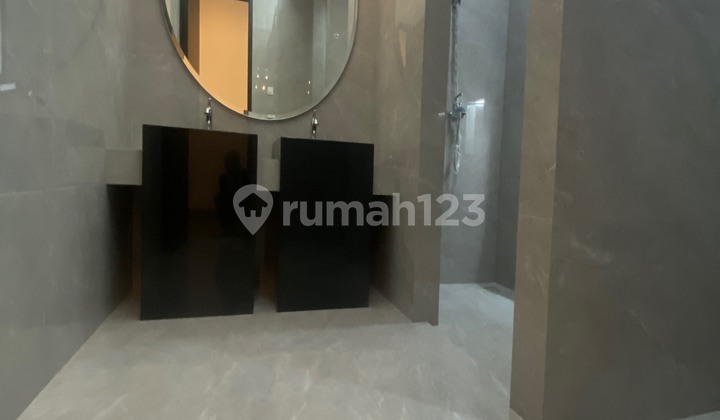 Brand new Classic-Modern design house in Bintaro 2