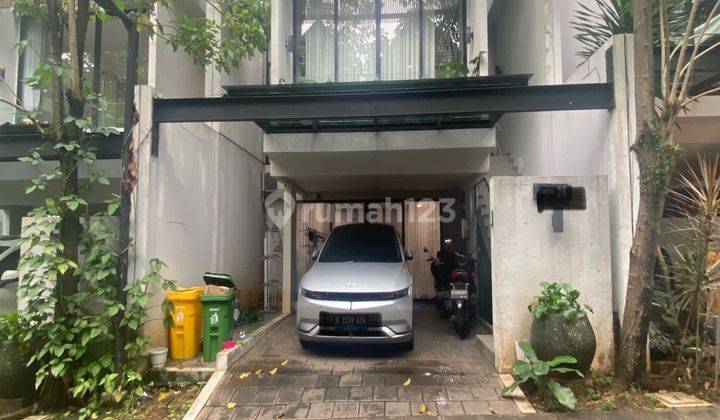  Rumah 3 Lantai Sudah Renovasi Di Serenia Hills 2