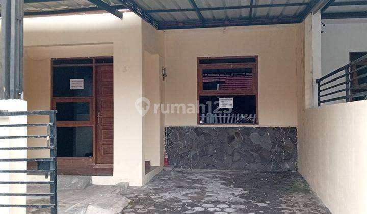 Disewakan Rumah Semi Minimalis Di Sentra Dago Antapani Bandung  1