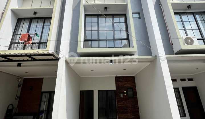 Townhouse 2 Lantai Design Scandinavian Minimalis (c) 1