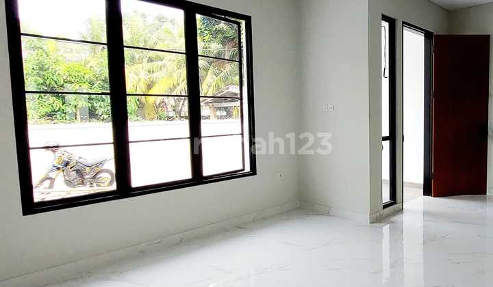 Dijual Rumah Mewah Anti Masuk Gang Jagakarsa 2