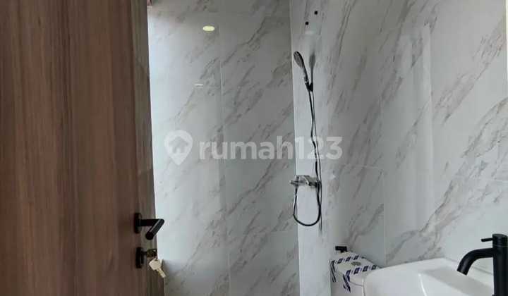 Rumah Modern Ready Bintaro 2