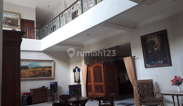 Rumah Bagus di Surakarta Jawa Tengah 2