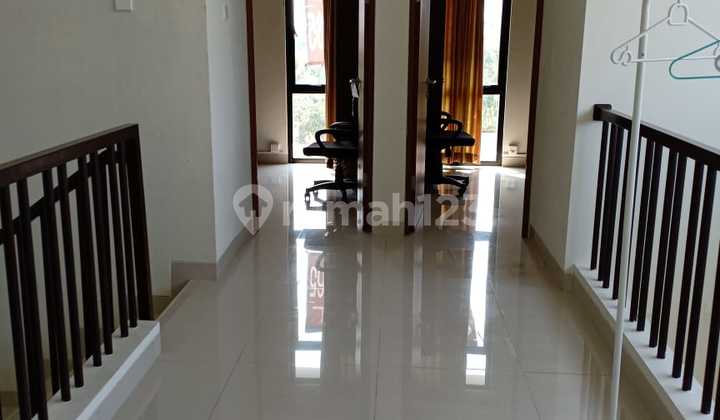 Nice 2-Story House in Taman Simpruk Lippo Cikarang