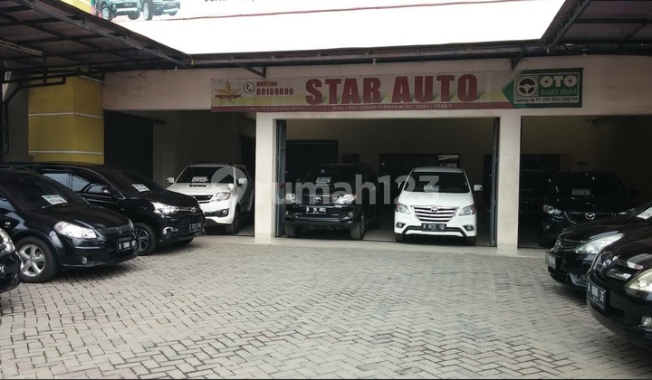 Showroom Mobil di Cikarang