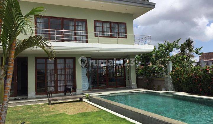 Villa Luxury  full view sawah super langka siap Huni Di Tibubeneng Utara Canggu Bali  1