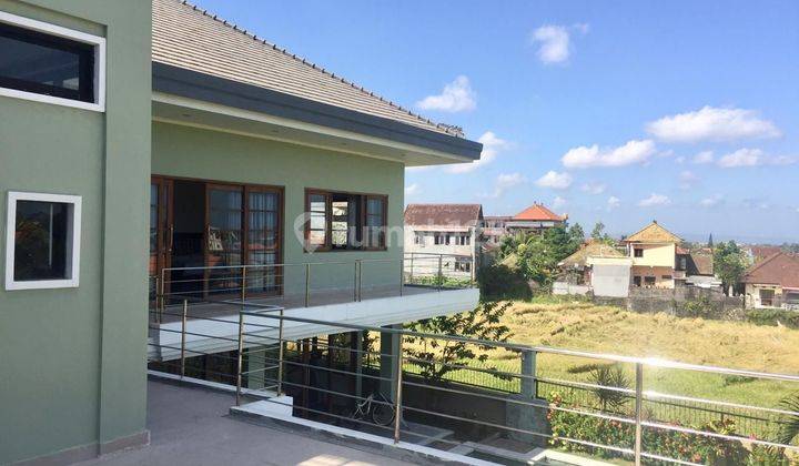 Villa Luxury  full view sawah super langka siap Huni Di Tibubeneng Utara Canggu Bali  6