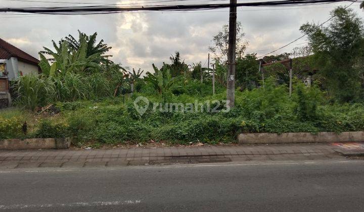 Tanah:970 M2(9,7 are) super langka siap Bangun Di jln utama pantai Berawa Canggu Bali  4