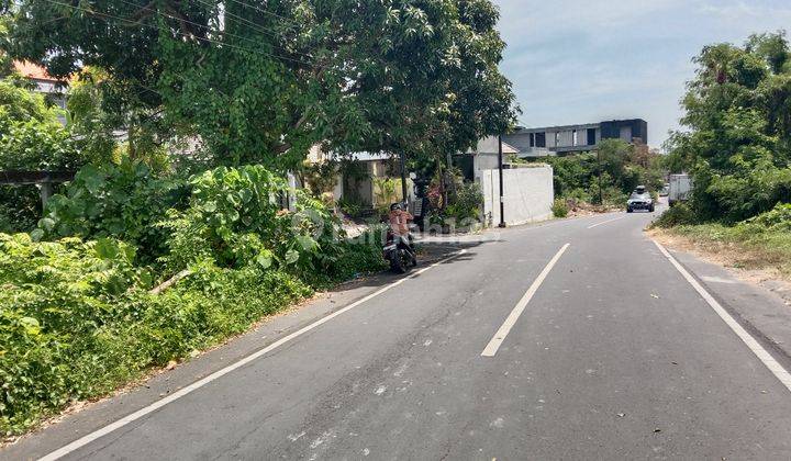 Tanah:440 M2(4,4 are) super langka siap Bangun Dekat sekolahan persada Kerobokan Bali  1