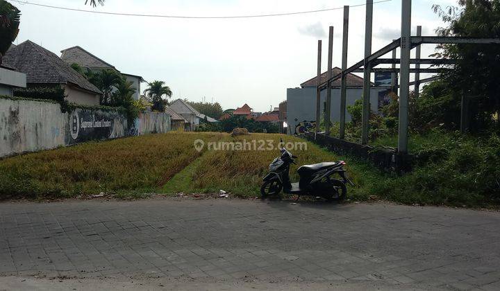 Tanah:4000 M2(40 are) super langka siap Bangun Di pantai Berawa Canggu Bali  1