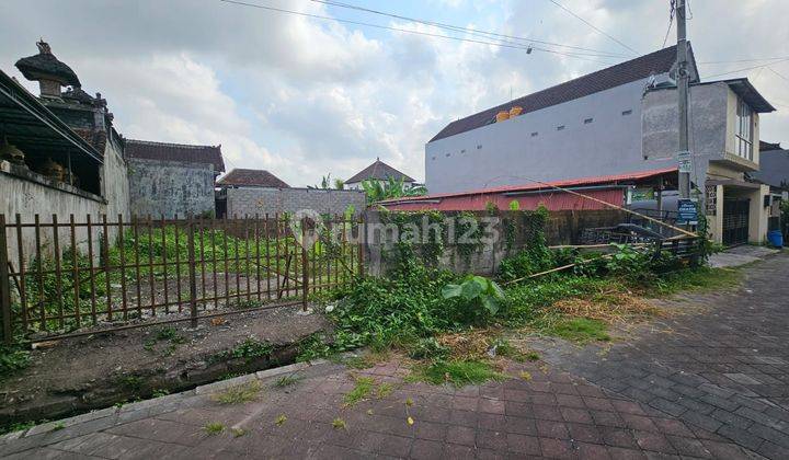 Tanah:200 M2(2 are) super langka siap Bangun Di jln padonan Utara Canggu Bali  1